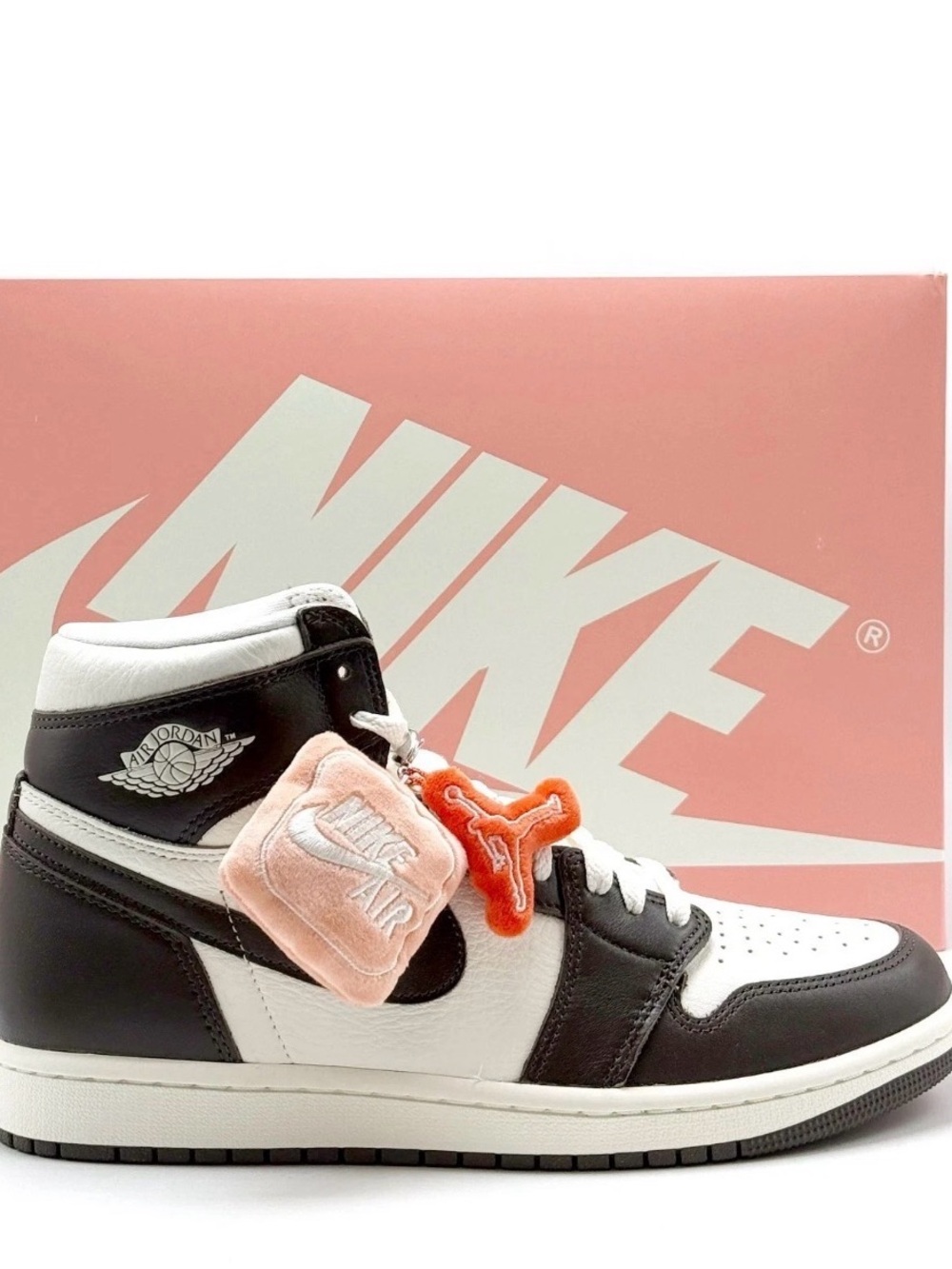 Women's Air Jordan Retro 1 High OG Shoes - Baroque Brown/Sail FD2596 200